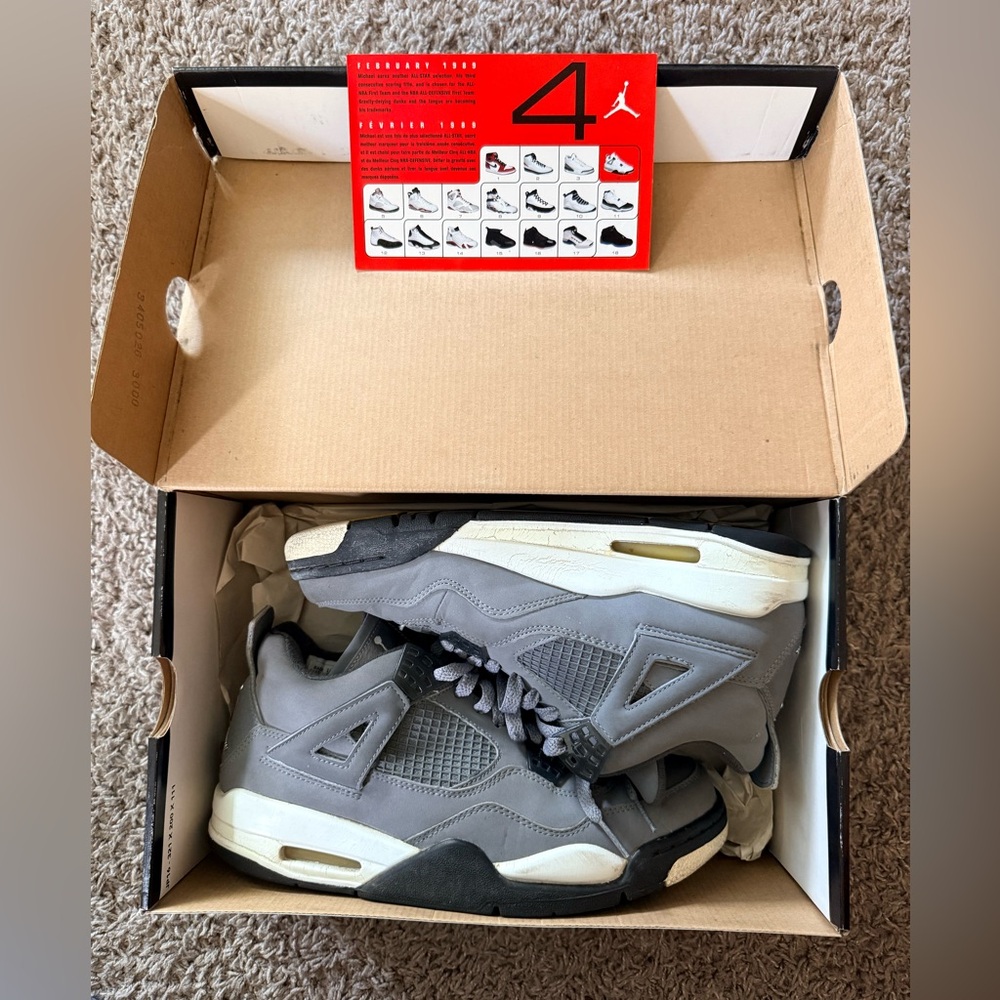 Air Jordan 4 Retro Cool Gray Sneakers